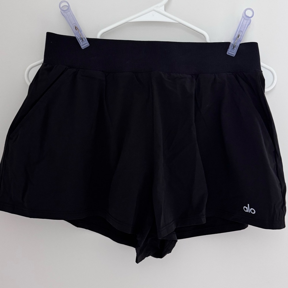 ALO Yoga Women's Athletic Black Shorts